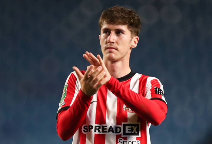 Trai Hume applauds Sunderland fans